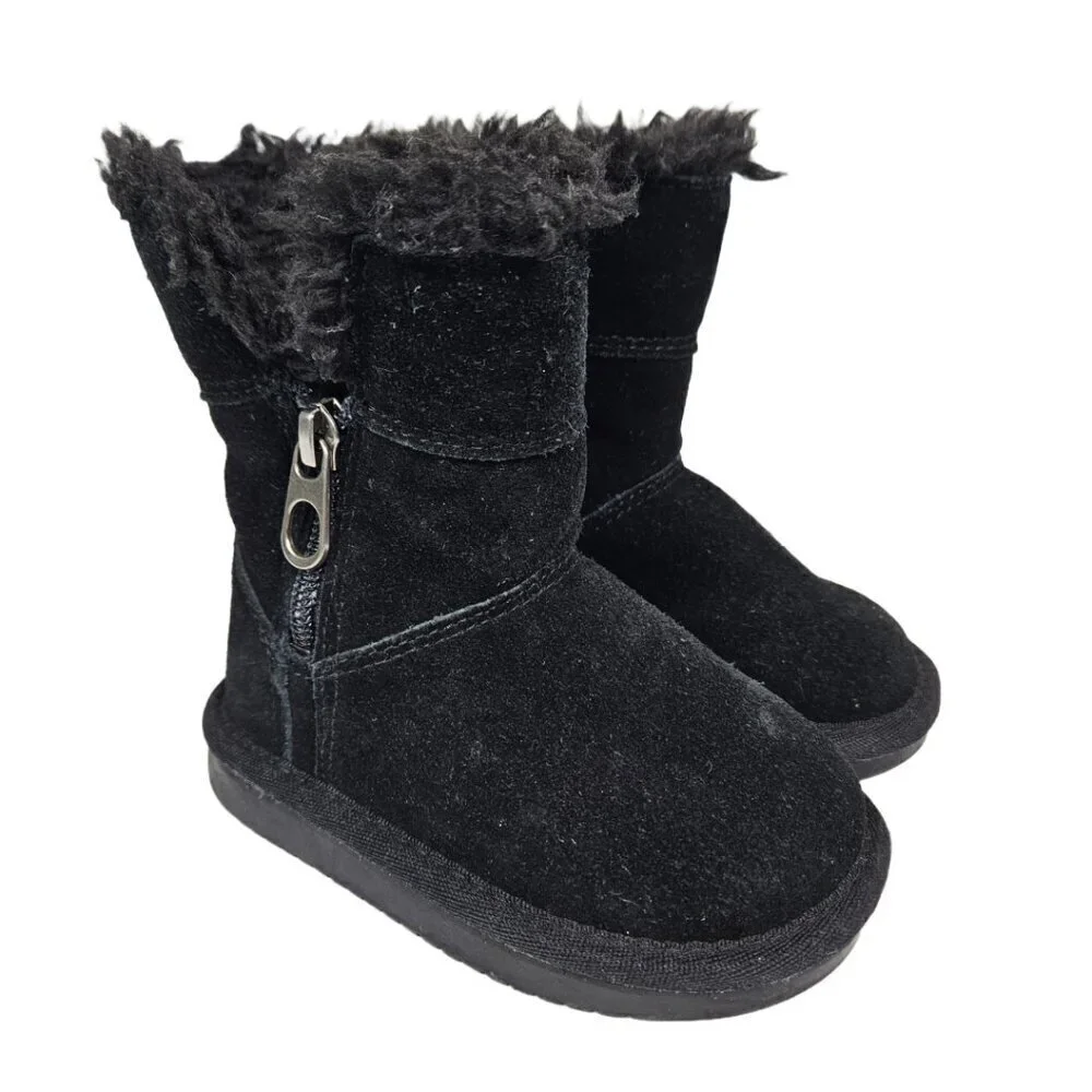 Koolaburra by UGG Aribel Short Boot Black 6